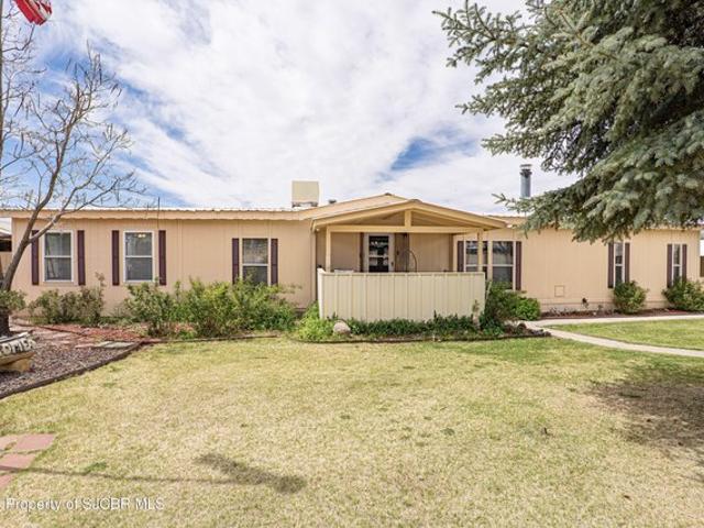 House for sale in Flora Vista, New Mexico