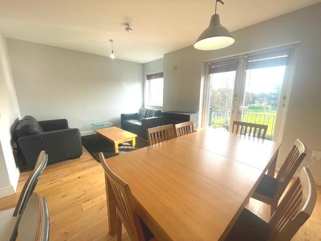 Apartment to rent in Bluebell, North Tipperary
