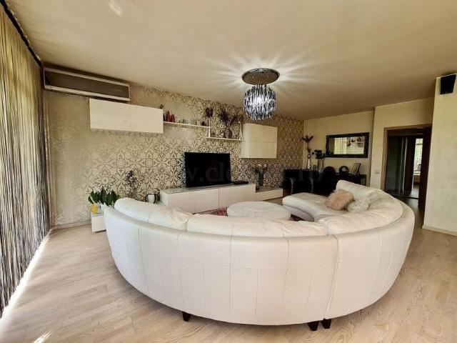 Apartament închirieri în Colțea, București