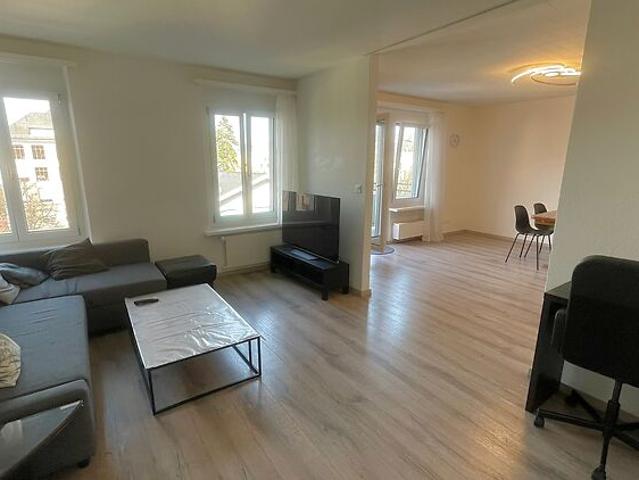 Apartment mieten in Einigen, Zürich