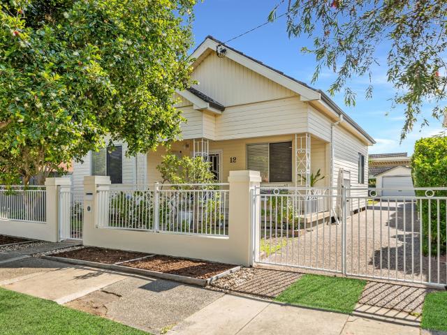 House for rent in Newcastle, Newcastle-Maitland