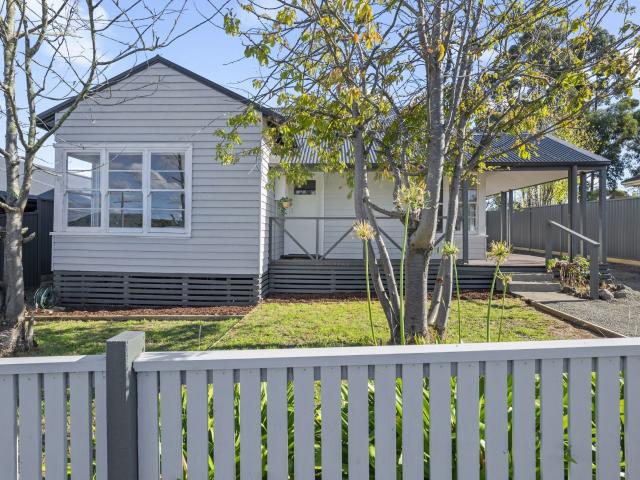 House for rent in Mount Clear, Ballarat