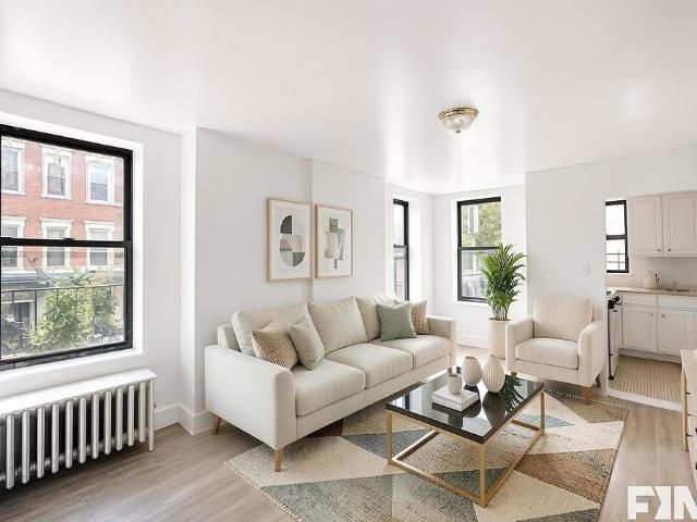 Apartment for rent in Arverne, New York