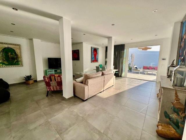 Casa en alquiler en 1ª Fase, El Condado