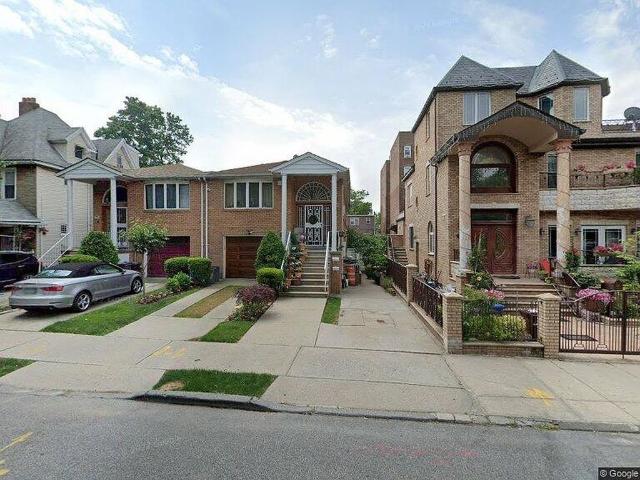 Detached House for rent in Arverne, New York