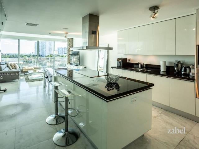 Apartment for sale in Aventura