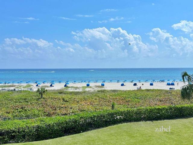 Apartment for sale in Riviera Beach