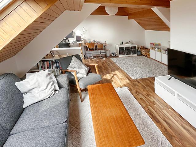 Apartment mieten in Einigen, Zürich