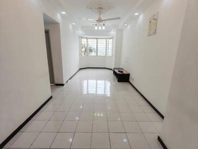 Serviced Residence for rent in Petaling, Subang Jaya