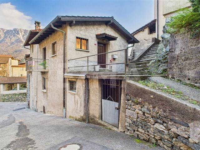 Einfamilienhaus kaufen in Aldesago, Tessin