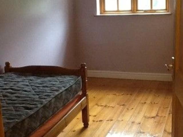 Room for rent in Waun Fawr, Wales