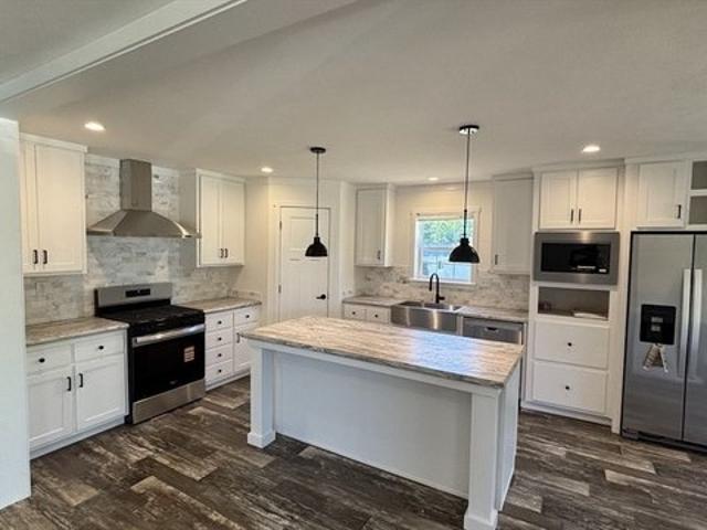 House for sale in Fiskdale, Massachusetts