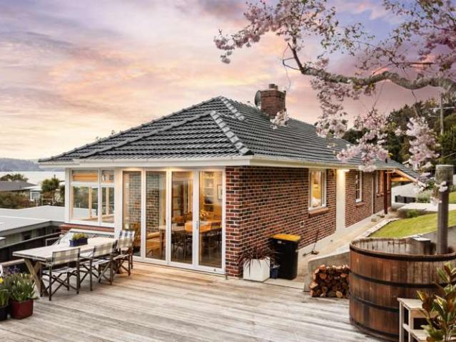 House for sale in Macandrew Bay, Dunedin