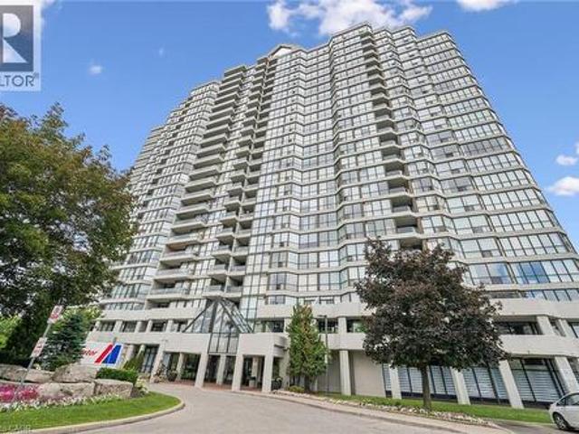 Condo for sale in Woburn, Ontario