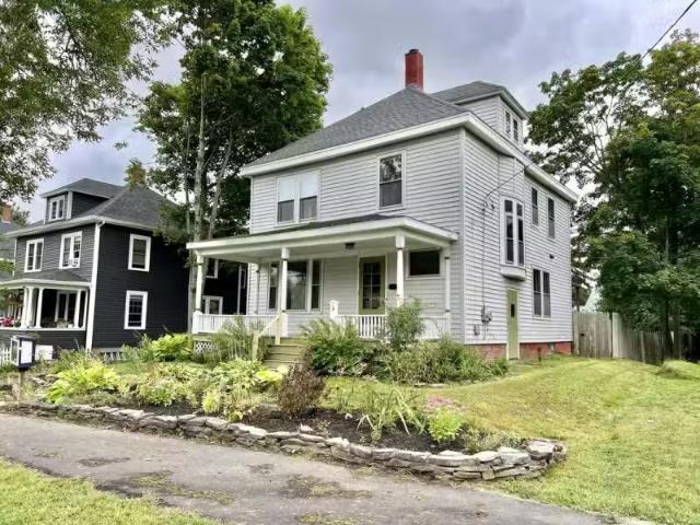 House for sale in Bangor House for sale in Bangor