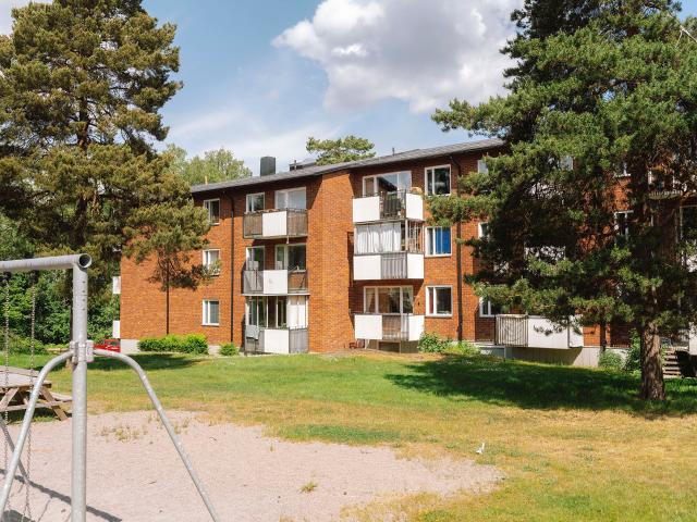 Lägenhet hyra i Järna, Stockholm