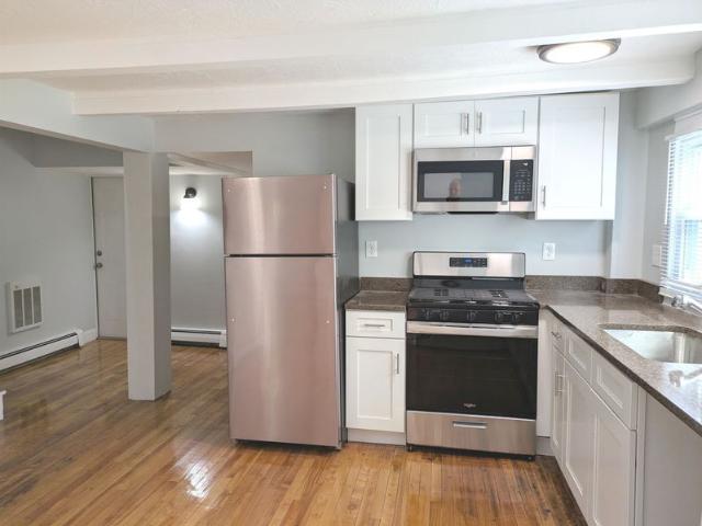 Townhouse for sale in Salem