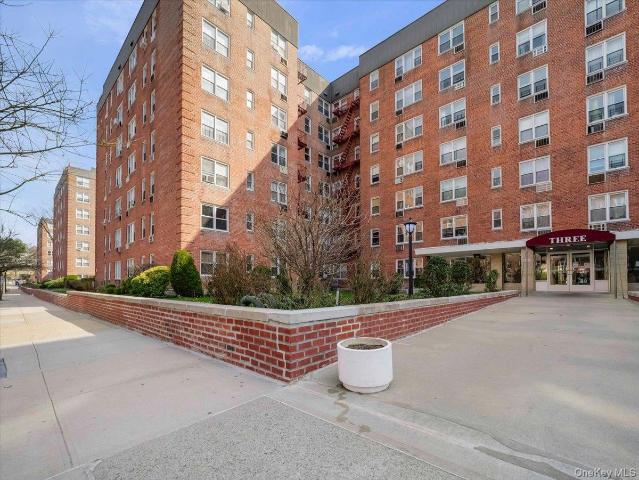 Property for sale in Glenwood, New York