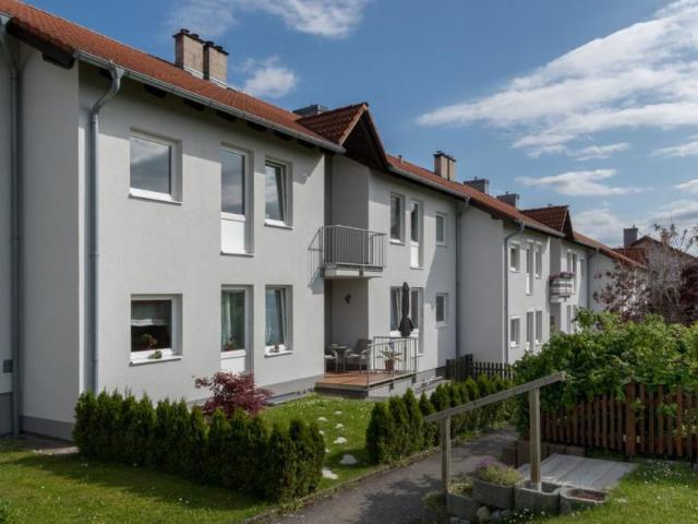 Wohnung mieten in Hochwolkersdorf, Niederösterreich