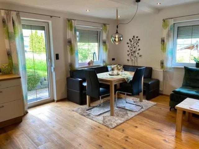 Wohnung mieten in Hainzenberg, Tirol