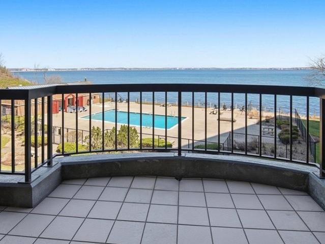 Condo for sale in Winthrop, Suffolk County