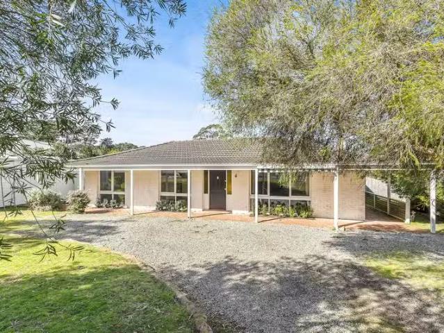 House for rent in Camerons Creek, Victoria