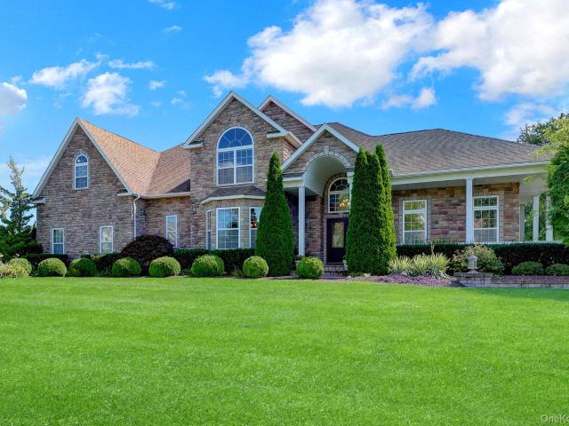 House for sale in Centereach, New York