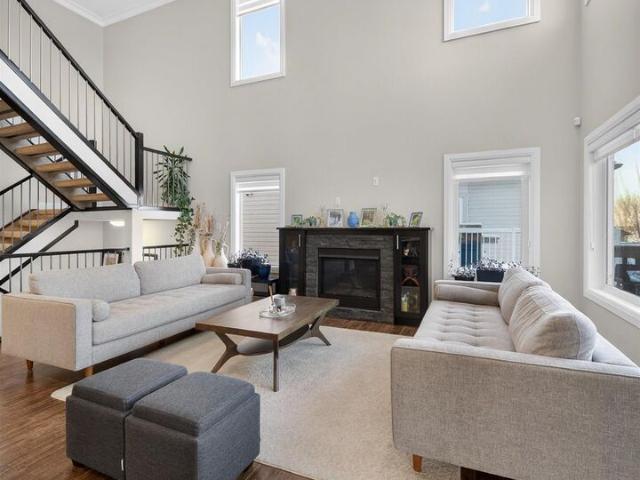 House for sale in Rolly View, Alberta