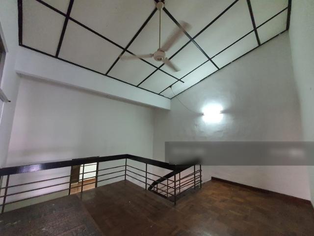 Property for sale in 07 City, Beach Road