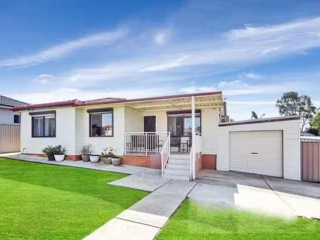 House for rent in Smithfield, New South Wales