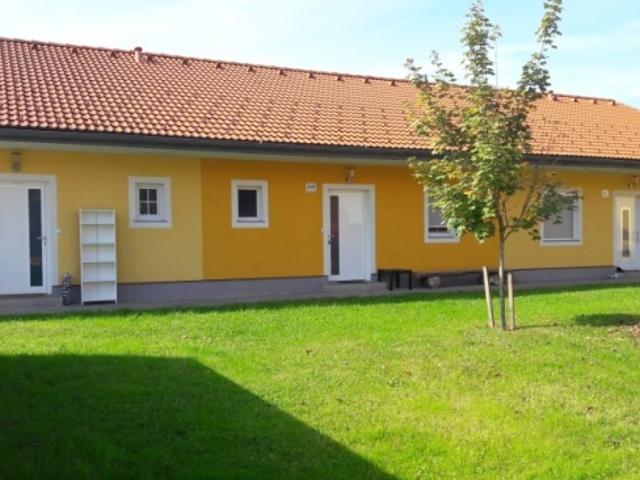 Erdgeschosswohnung kaufen in Gralla, Bezirk Leibnitz