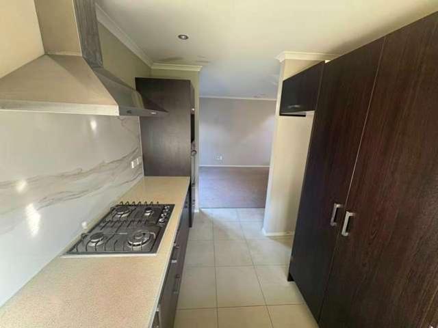 House for rent in Paremoremo