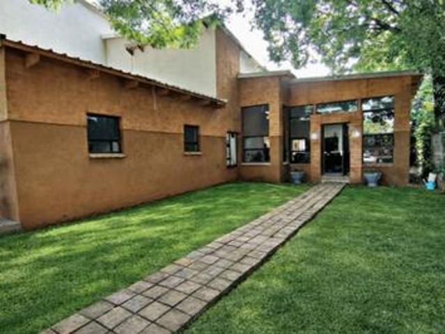 Townhouse for sale in Ekurhuleni, Gauteng