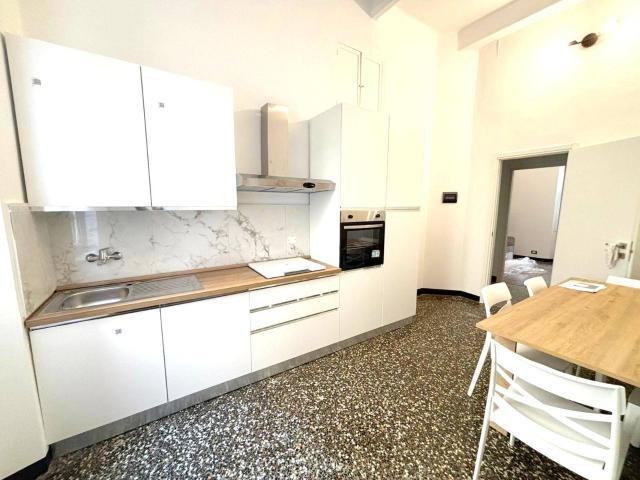 Appartamento in affitto a Medio Ponente, Serra Riccò