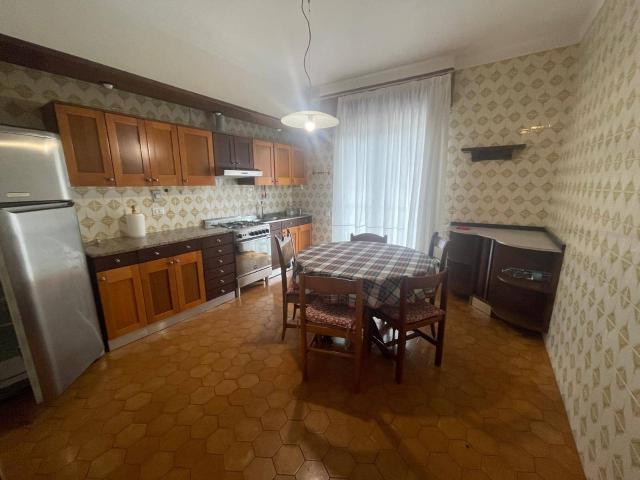 Appartamento in affitto a Camporosso mare, Camporosso