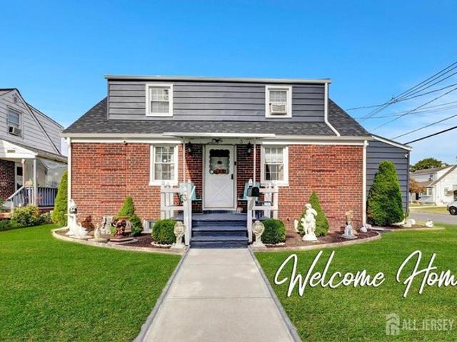House for sale in Carteret, New Jersey