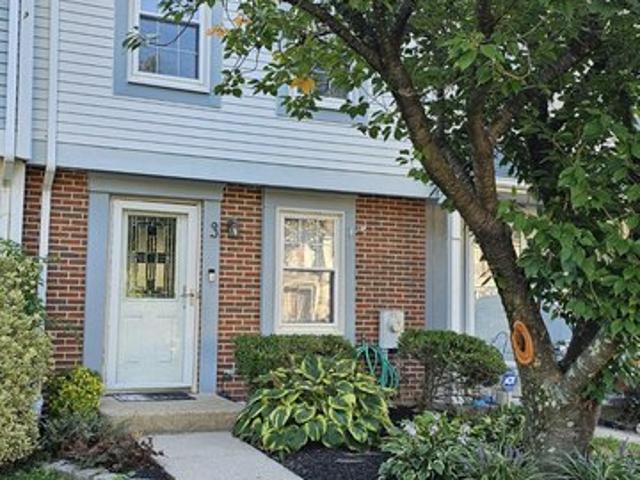 Townhouse for sale in Gibsonton, Maryland