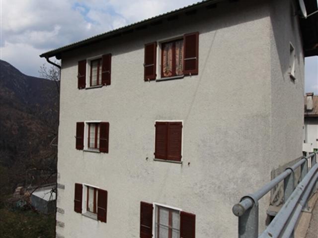 Einfamilienhaus kaufen in Centovalli, Tessin