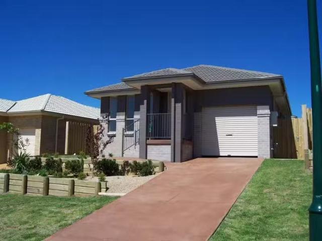 House for rent in Goulburn