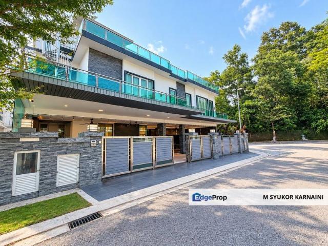House for sale in KL Eco City, Kuala Lumpur
