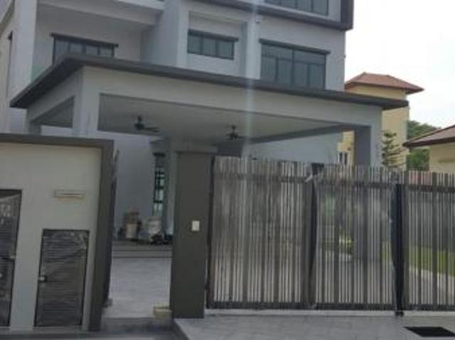 Bungalow for sale in Cheras