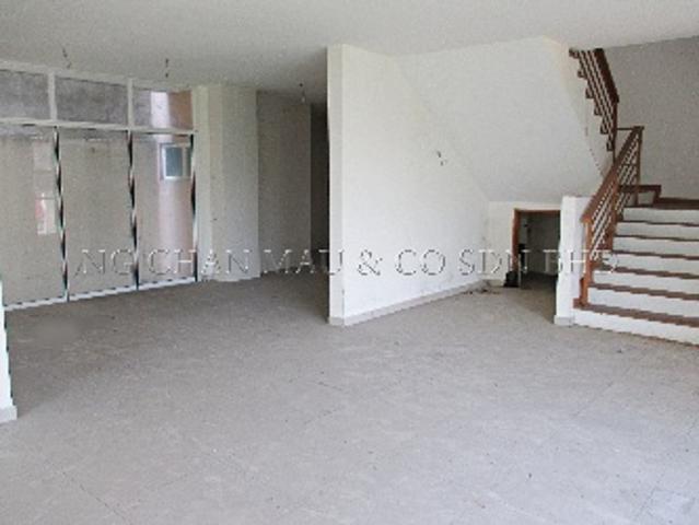 Terraced House for sale in Kuala Selangor, Selangor