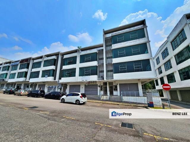 Shop for sale in Petaling, Subang Jaya