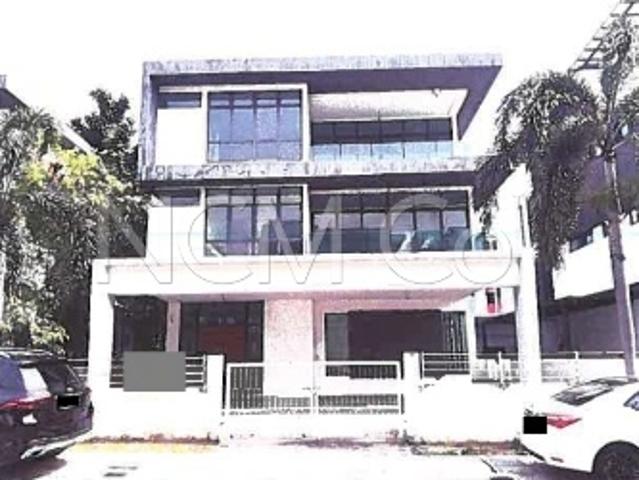 Residential House for sale in Kuala Selangor, Selangor