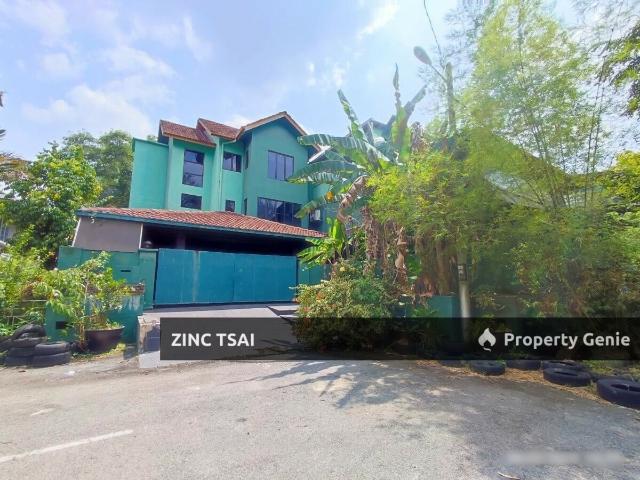 Bungalow for rent in Selayang, Selangor