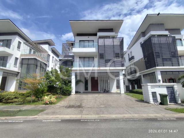 Residential House for sale in Kuala Selangor, Selangor