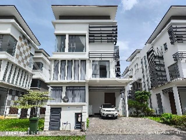 Residential House for sale in Kuala Selangor