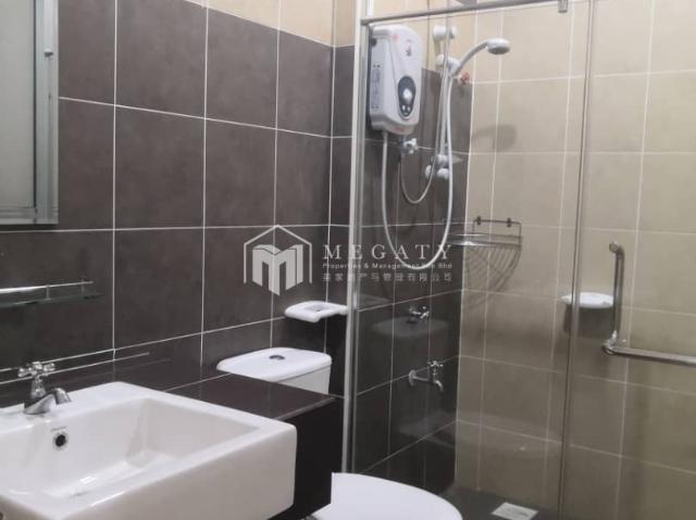 House for rent in Taman Ungku, Johor Bahru