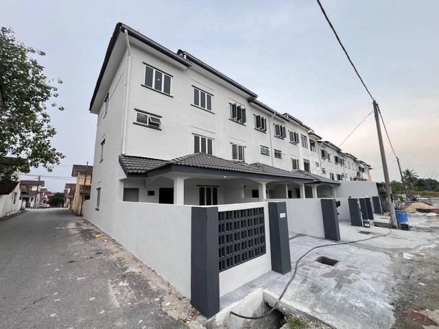 Terraced House for sale in Sendayan Village, Negeri Sembilan