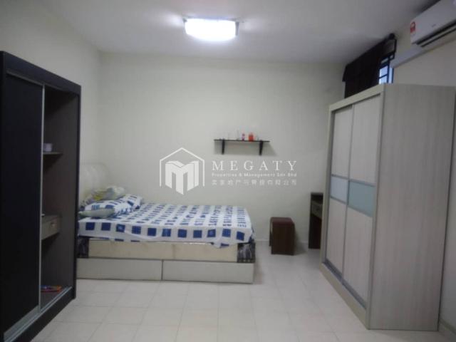 House for rent in Taman Ungku, Johor Bahru
